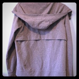 Lululemon gray sweatshirt